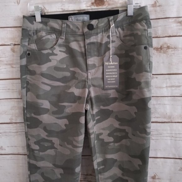 Wit & Wisdom Ab-solution Camo Ankle Skimmer Pants Size 6 - Picture 3 of 11